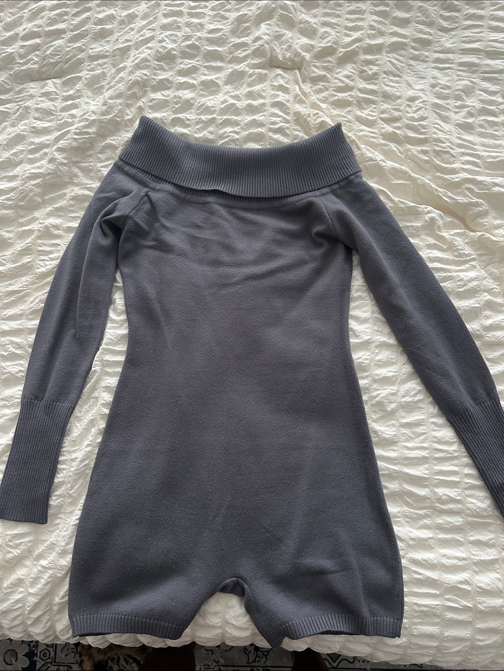 Forever 21 Ribbed Off-Shoulder Top in Charcoal